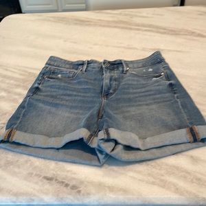 WHBM DISTRESSED SHORTS